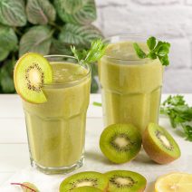 Wiosenny smoothie detoksykacyjny